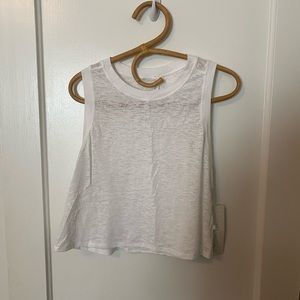 Lululemon Lightest Crop Tank NWT size 8